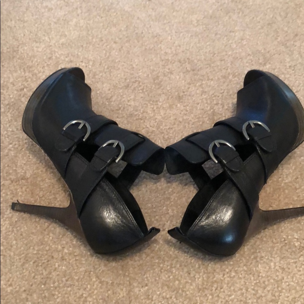 Coach Platform Heels - Picture 6 of 8